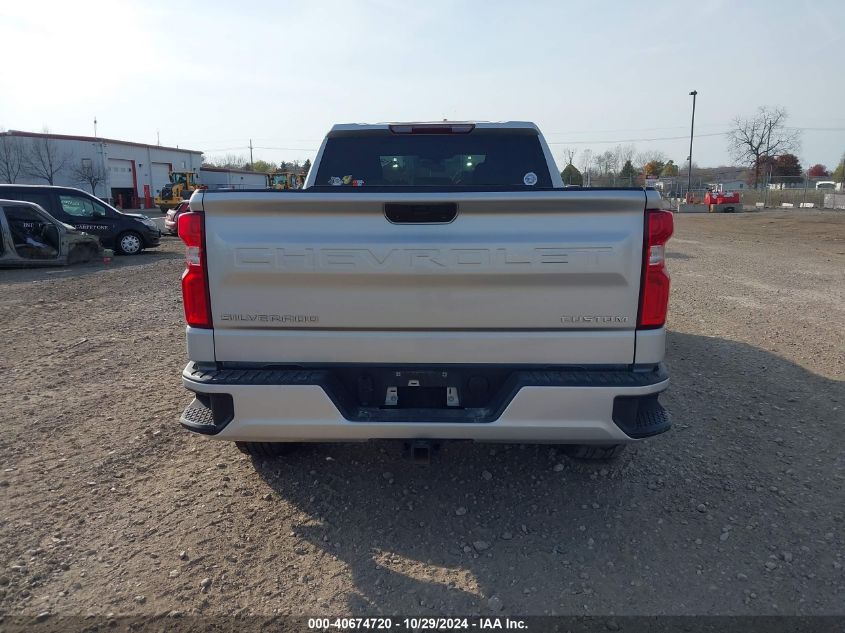 2021 Chevrolet Silverado 1500 4Wd Standard Bed Custom VIN: 1GCRYBEK4MZ111769 Lot: 40674720