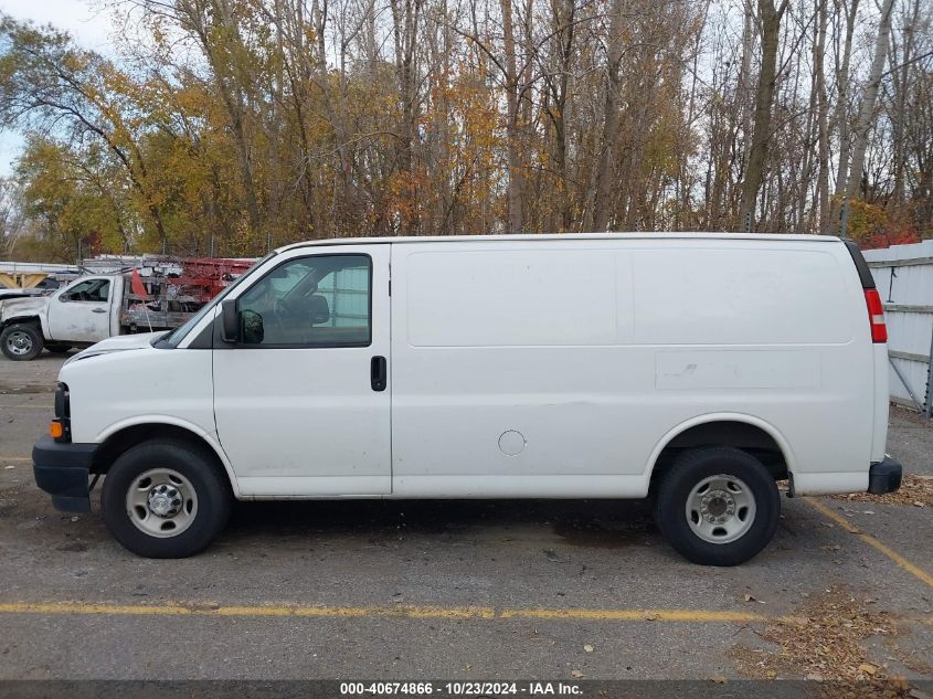 2017 Chevrolet Express 2500 Work Van VIN: 1GCWGAFF6H1135108 Lot: 40674866