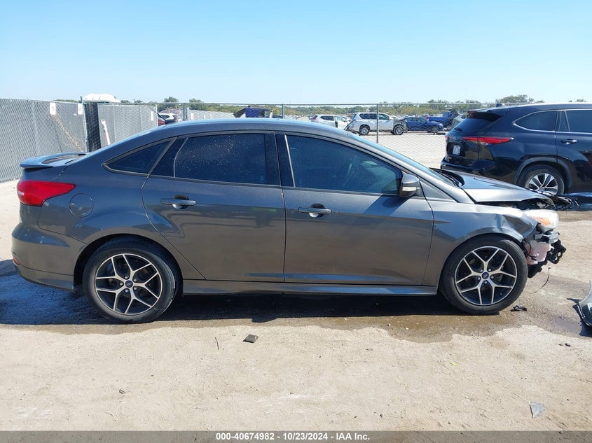 2015 FORD FOCUS SE - 1FADP3F28FL384579