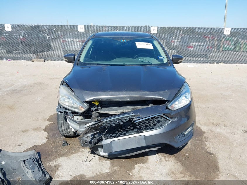 2015 FORD FOCUS SE - 1FADP3F28FL384579