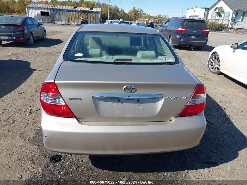 2004 Toyota Camry Le VIN: 4T1BE32K74U351542 Lot: 40675022