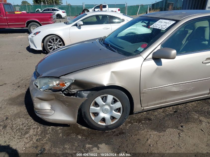 2004 Toyota Camry Le VIN: 4T1BE32K74U351542 Lot: 40675022