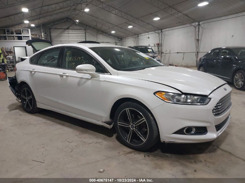 VIN 3FA6P0T98FR111135 2015 Ford Fusion, SE no.1