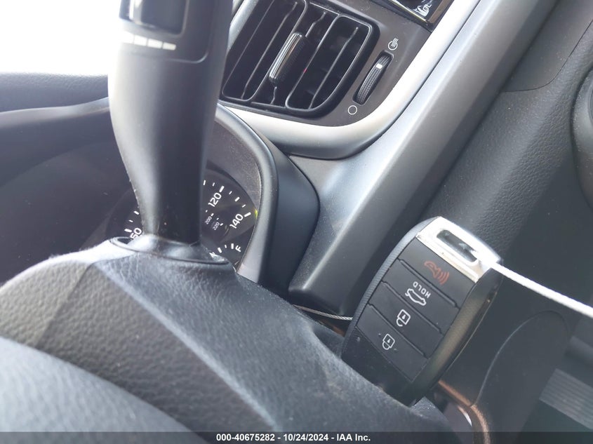 VIN 3KPA24AD3NE505536 2022 KIA RIO S