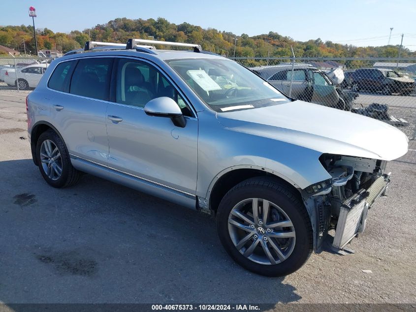 2016 VOLKSWAGEN TOUAREG TDI LUX - WVGEP9BP9GD002893