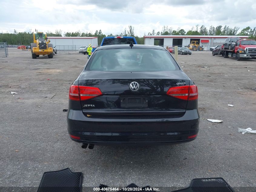 2015 Volkswagen Jetta 2.0L S VIN: 3VW2K7AJ2FM279912 Lot: 40675464