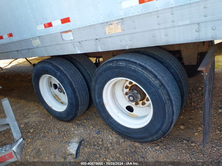 2002 GREAT DANE TRAILERS SEMI TRAILER auction photo 7