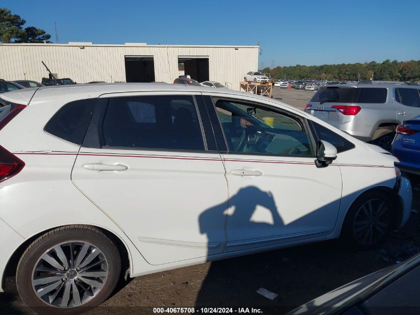 2015 HONDA FIT VIN: 3HGGK5G82FM722739