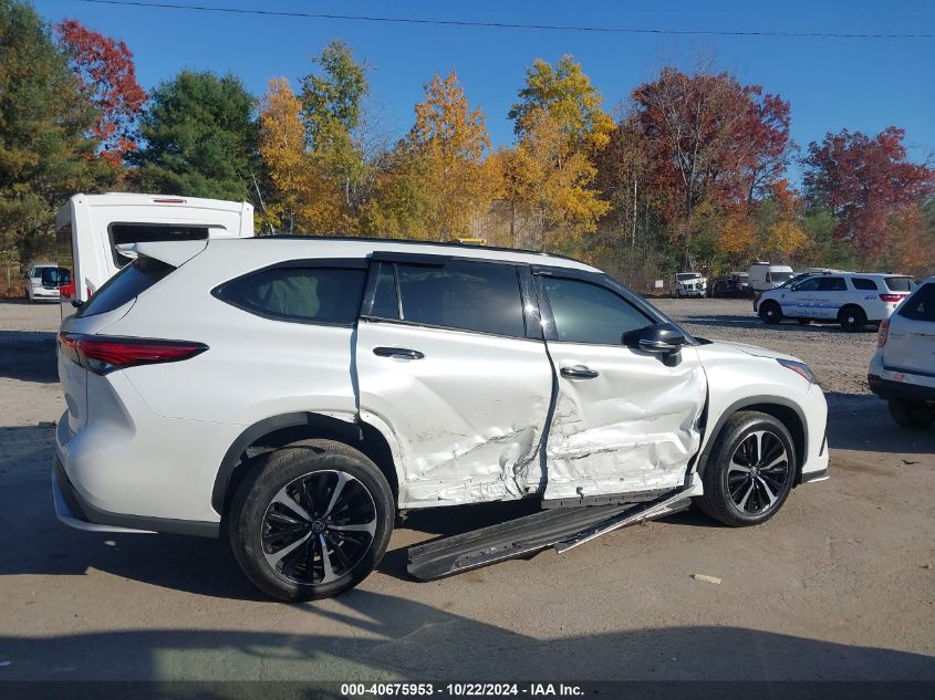 2022 Toyota Highlander Xse VIN: 5TDJZRBH5NS220546 Lot: 40675953