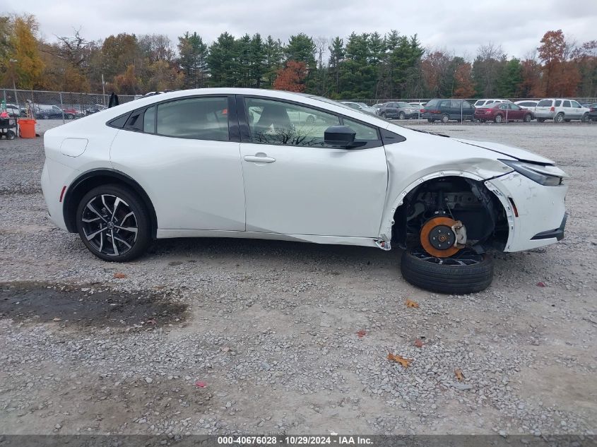 2024 Toyota Prius Prime Xse VIN: JTDACACU1R3017062 Lot: 40676028