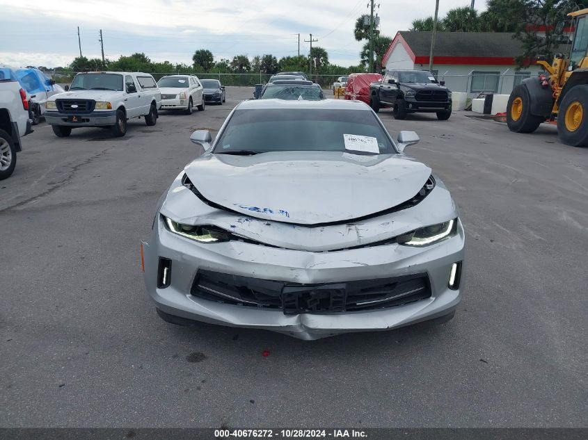 2017 Chevrolet Camaro Lt VIN: 1G1FC1RS5H0157118 Lot: 40676272