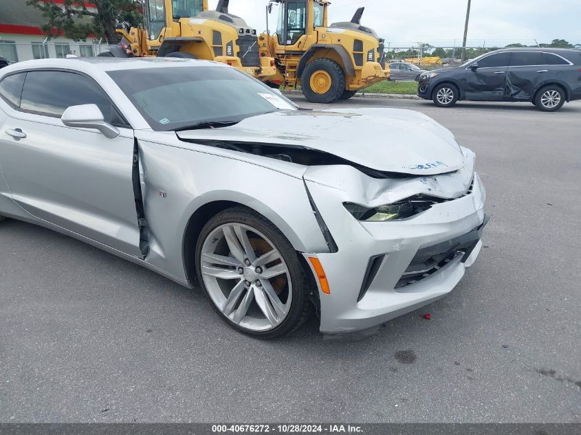 2017 Chevrolet Camaro Lt VIN: 1G1FC1RS5H0157118 Lot: 40676272