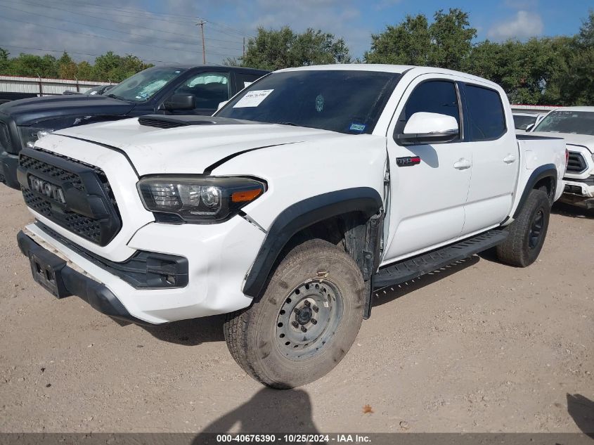 VIN 5TFCZ5AN0KX194680 2019 Toyota Tacoma, Trd Pro no.2