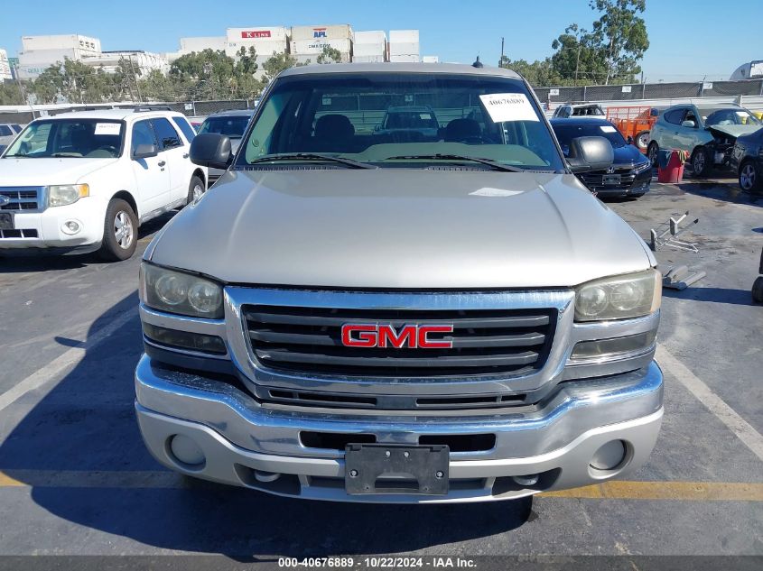 2005 GMC Sierra 2500Hd Slt VIN: 1GTHC23235F905971 Lot: 40676889