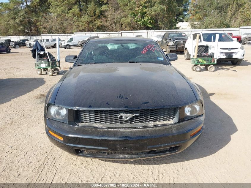 2008 Ford Mustang V6 Deluxe/V6 Premium VIN: 1ZVHT80N085156975 Lot: 40677082