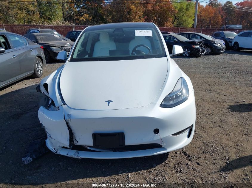 2022 TESLA MODEL Y LONG RANGE DUAL MOTOR ALL-WHEEL DRIVE - 7SAYGDEE9NF310377