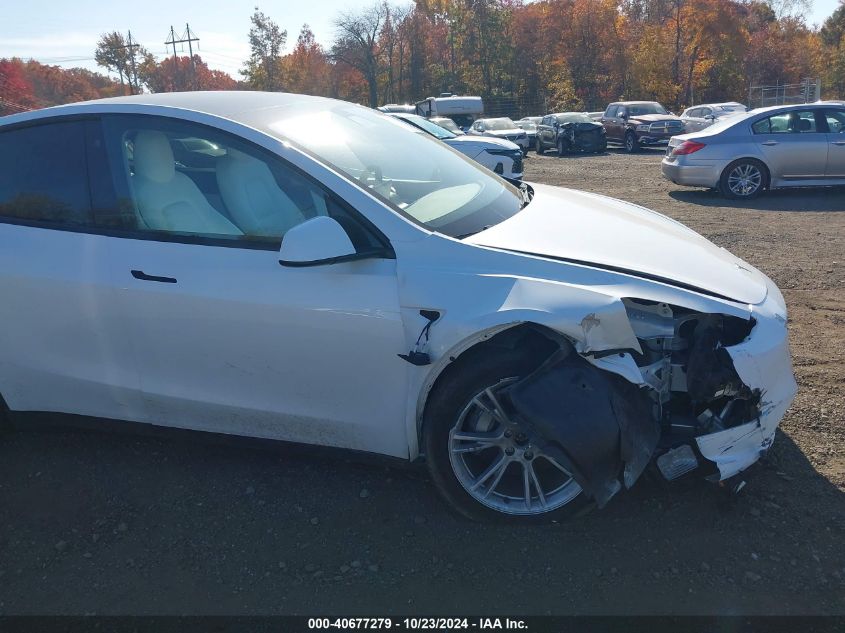 2022 TESLA MODEL Y LONG RANGE DUAL MOTOR ALL-WHEEL DRIVE - 7SAYGDEE9NF310377