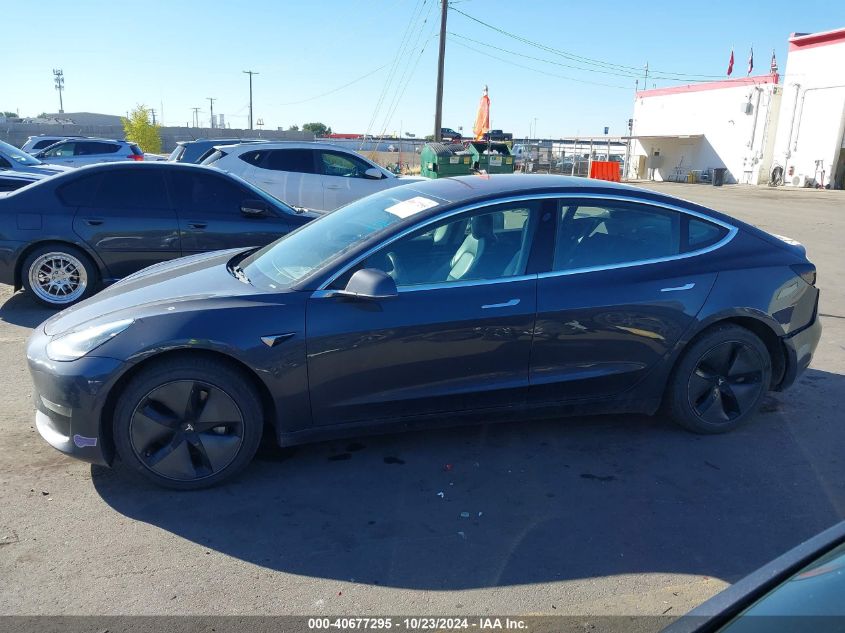 2018 Tesla Model 3 Long Range/Performance VIN: 5YJ3E1EB0JF089926 Lot: 40677295