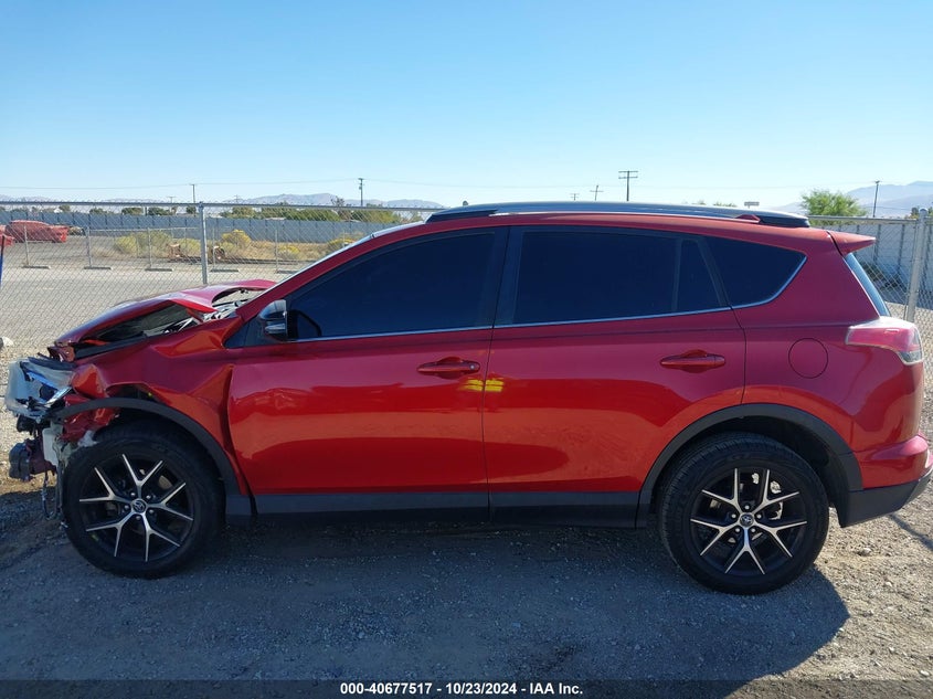 2017 TOYOTA RAV4 SE - JTMNFREV4HJ115770