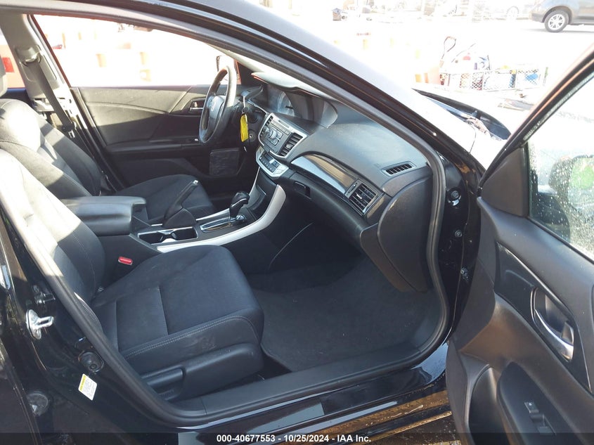 2015 HONDA ACCORD VIN: 1HGCR2F55FA199195