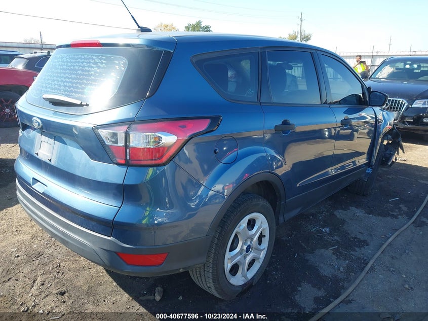 VIN 1FMCU0F7XJUB83189 2018 FORD ESCAPE S