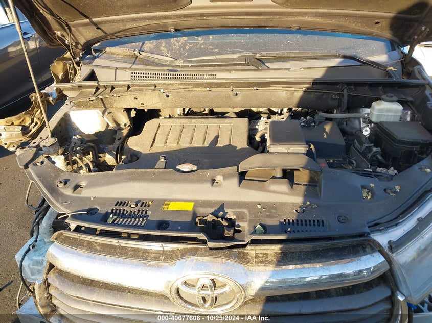 2016 TOYOTA HIGHLANDER LIMITED V6 - 5TDYKRFH6GS135361