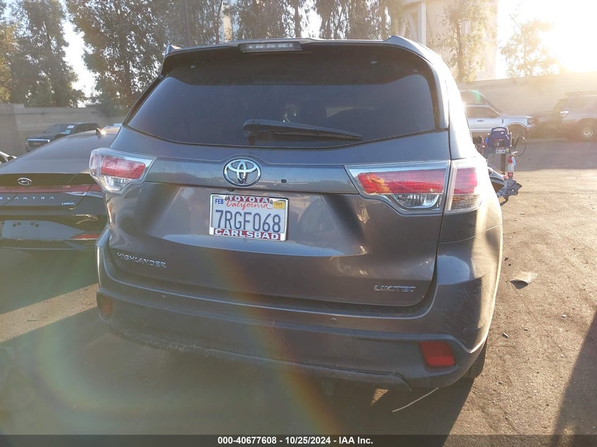 2016 TOYOTA HIGHLANDER LIMITED V6 - 5TDYKRFH6GS135361