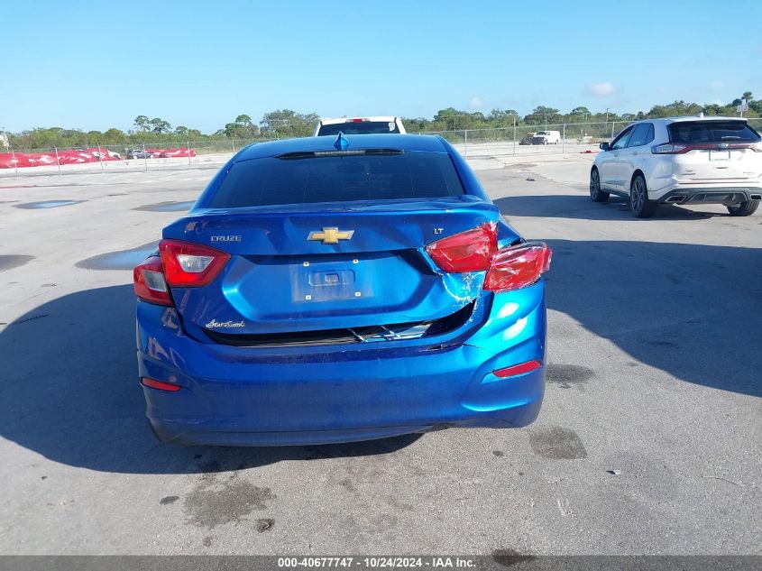 2018 Chevrolet Cruze Lt VIN: 1G1BE5SM7J7226514 Lot: 40677747