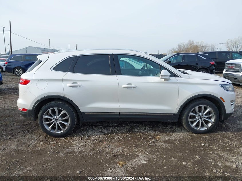 2017 LINCOLN MKC SELECT - 5LMCJ2D95HUL09135