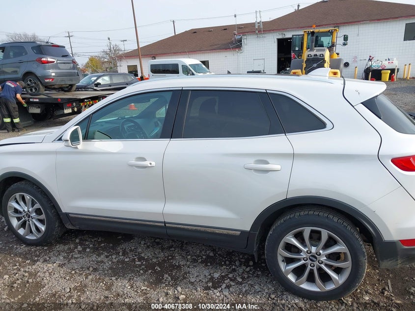 2017 LINCOLN MKC SELECT - 5LMCJ2D95HUL09135