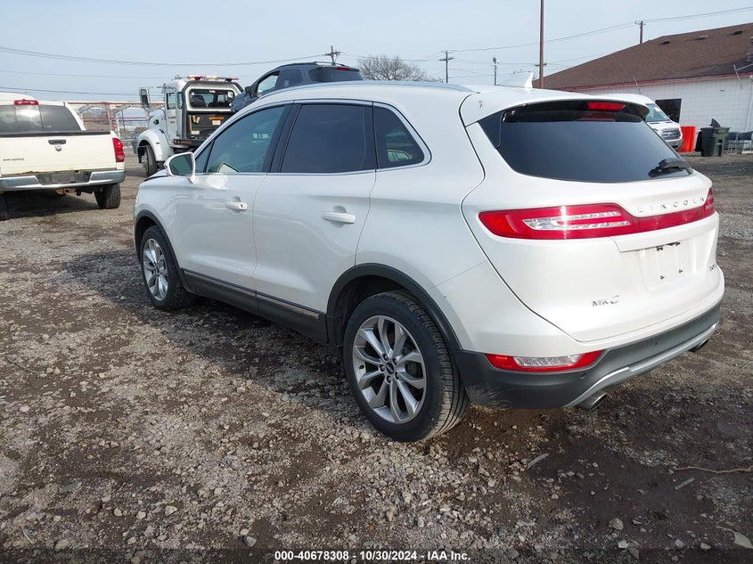 2017 LINCOLN MKC SELECT - 5LMCJ2D95HUL09135