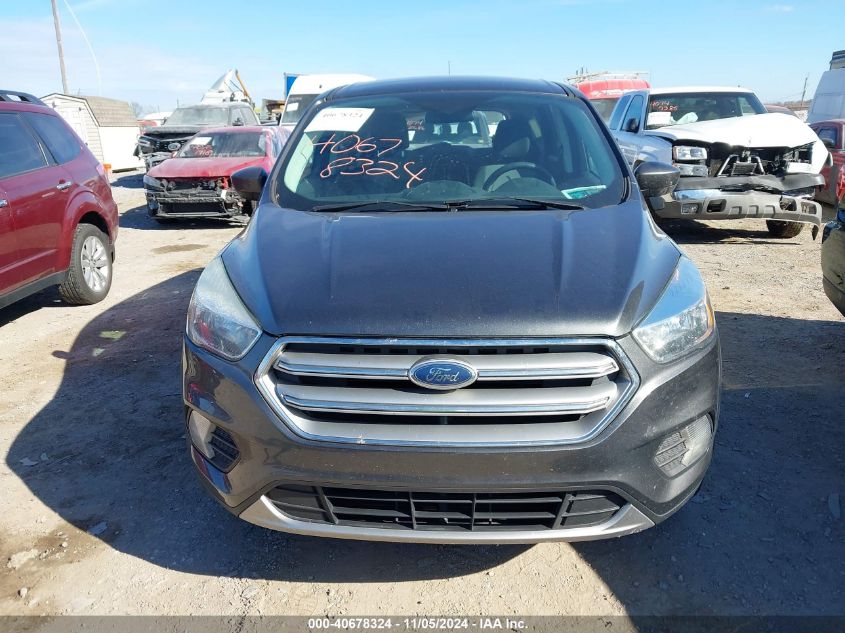 2017 FORD ESCAPE SE - 1FMCU9G95HUB67948