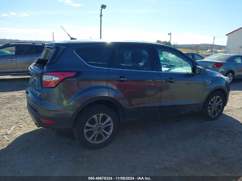 2017 Ford Escape Se VIN: 1FMCU9G95HUB67948 Lot: 40678324