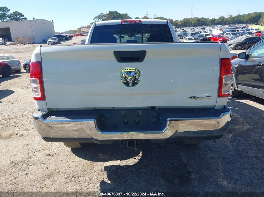 2018 Ram 2500 Slt 4X2 6'4 Box VIN: 3C6UR4DL7JG255882 Lot: 40678337