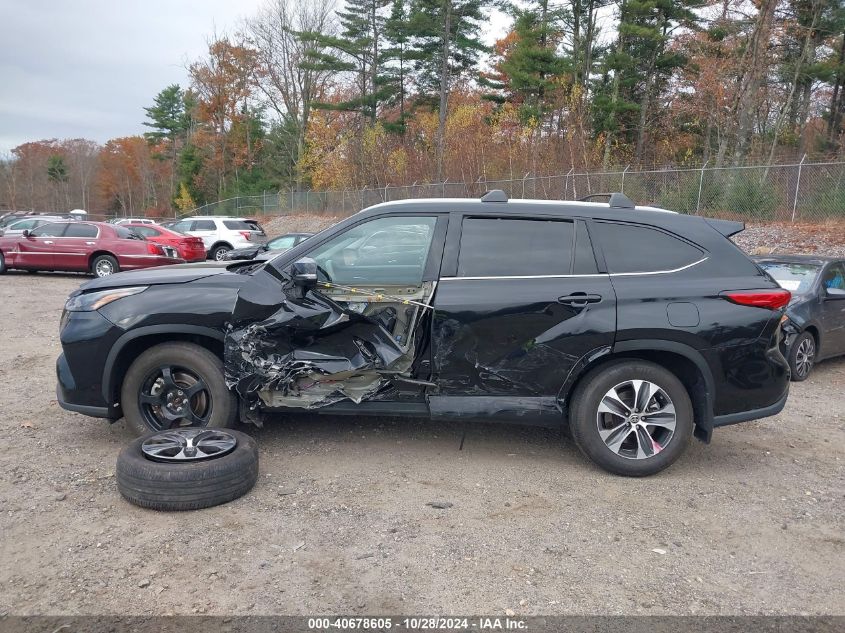 2022 Toyota Highlander Xle VIN: 5TDGZRBH8NS237173 Lot: 40678605