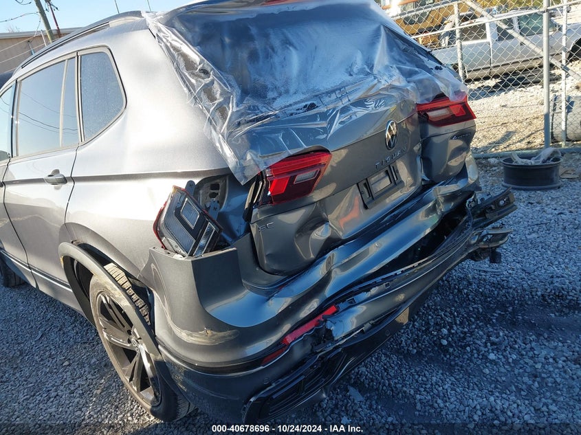 2024 VOLKSWAGEN TIGUAN 2.0T SE R-LINE BLACK - 3VV8B7AX9RM088818