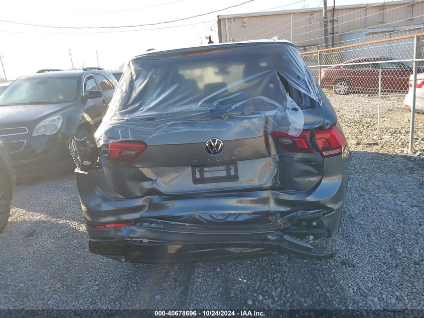 2024 VOLKSWAGEN TIGUAN 2.0T SE R-LINE BLACK - 3VV8B7AX9RM088818