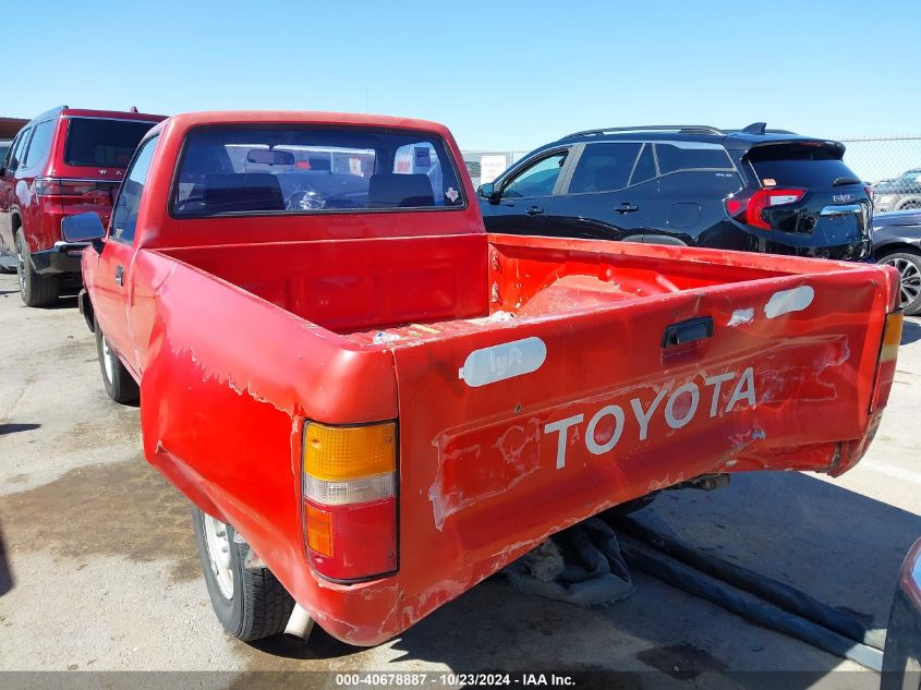 1992 Toyota Pickup 1/2 Ton Short Whlbase Stb VIN: 4TARN81A1NZ017287 Lot: 40678887