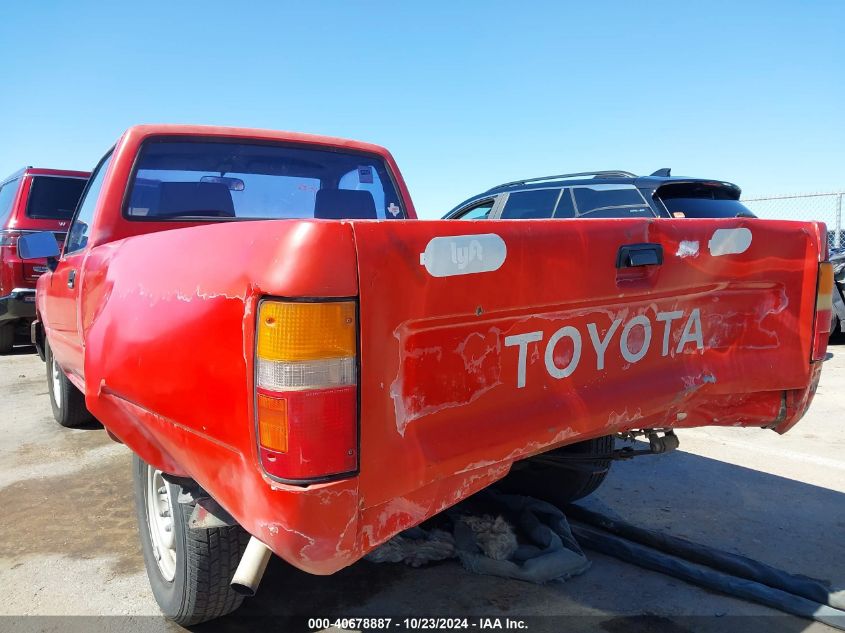 1992 Toyota Pickup 1/2 Ton Short Whlbase Stb VIN: 4TARN81A1NZ017287 Lot: 40678887