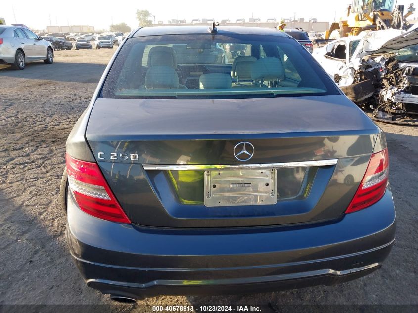 2013 Mercedes-Benz C 250 Luxury/Sport VIN: WDDGF4HB0DA757786 Lot: 40678913