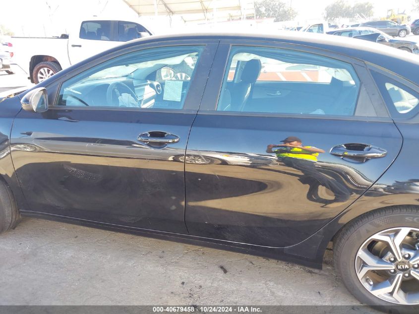 2021 Kia Forte Lxs VIN: 3KPF24AD1ME341868 Lot: 40679458