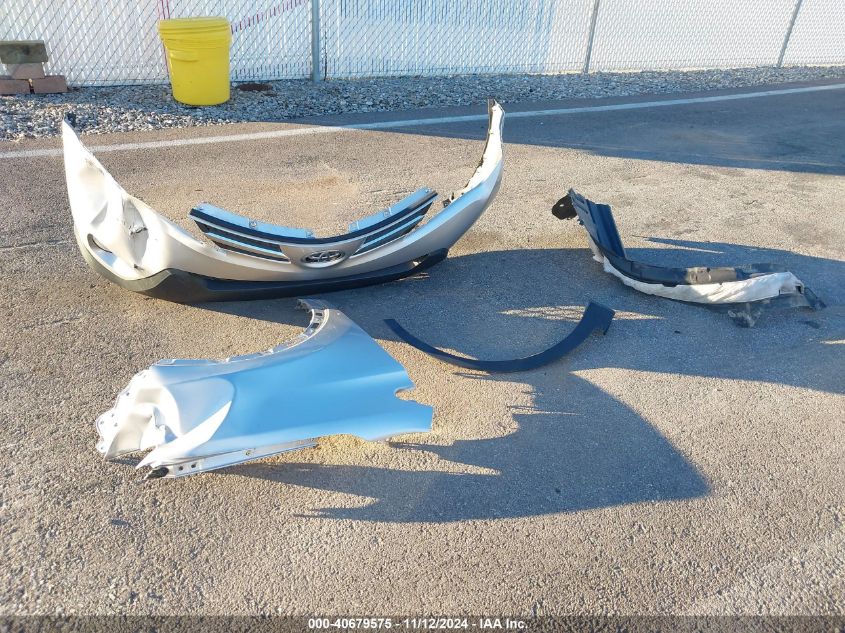 2015 TOYOTA RAV4 XLE - 2T3WFREV7FW136079