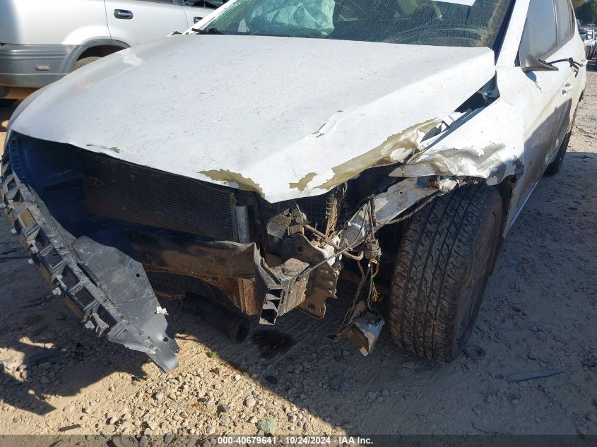 2018 HYUNDAI ELANTRA SEL - 5NPD84LF7JH223688