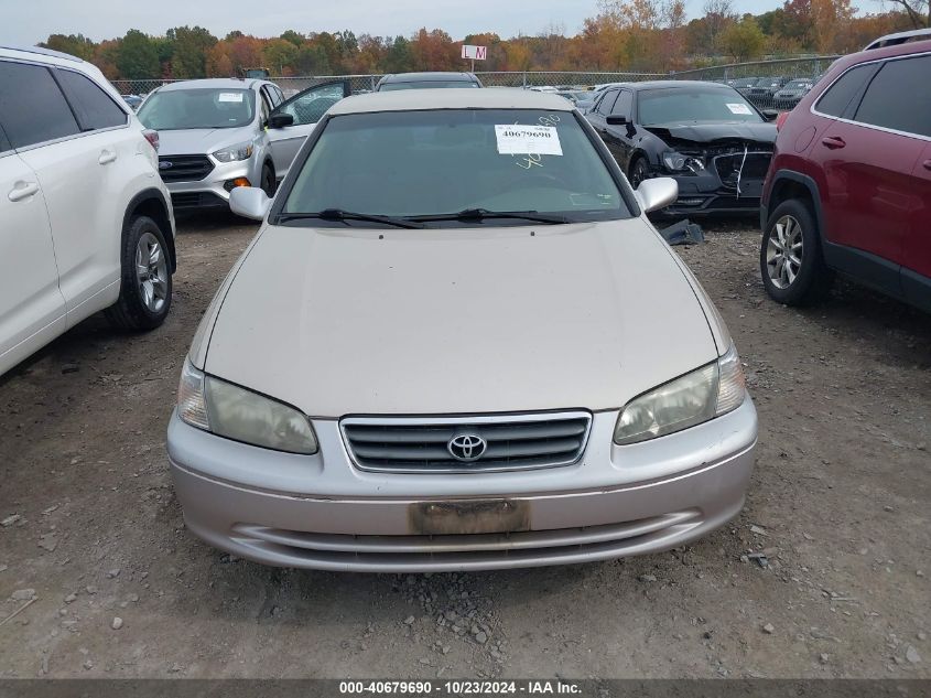 2000 Toyota Camry Le VIN: JT2BG22K0Y0416844 Lot: 40679690