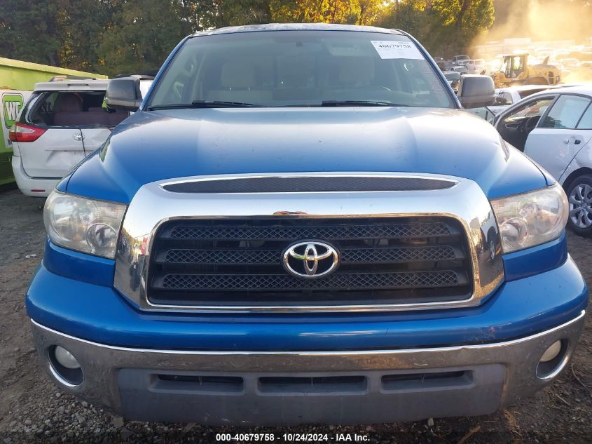 2008 Toyota Tundra Sr5 5.7L V8 VIN: 5TFRV54148X048242 Lot: 40679758