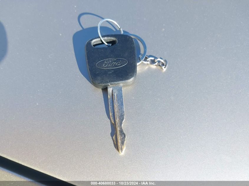 2001 Ford Escape Xlt VIN: 1FMCU04151KB91260 Lot: 40680033