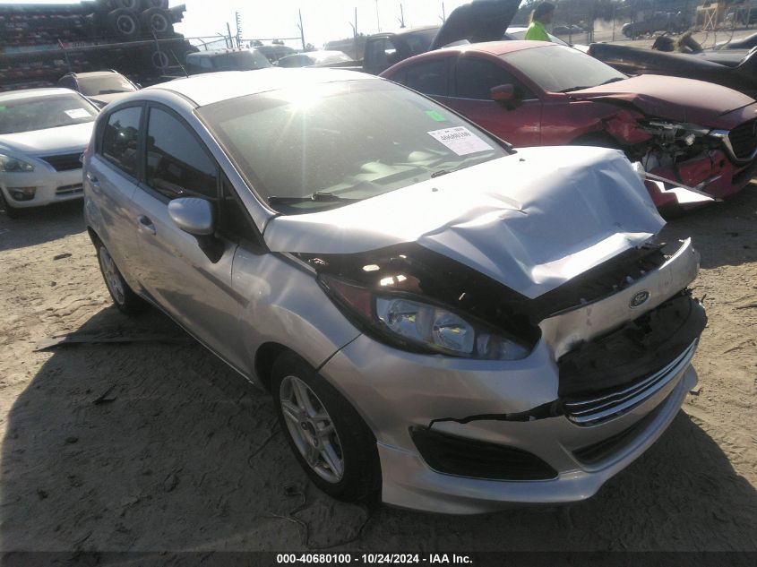 VIN 3FADP4EJ8JM108313 2018 FORD FIESTA no.1