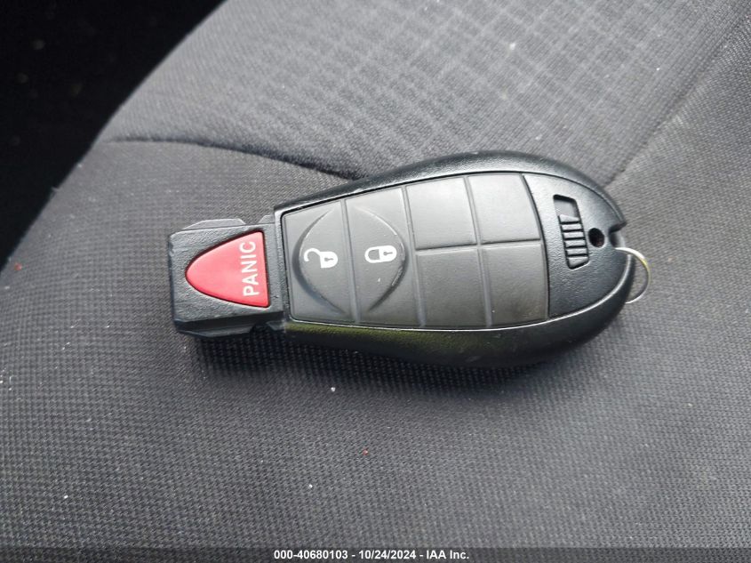 2015 Jeep Cherokee Latitude VIN: 1C4PJMCB4FW734839 Lot: 40680103