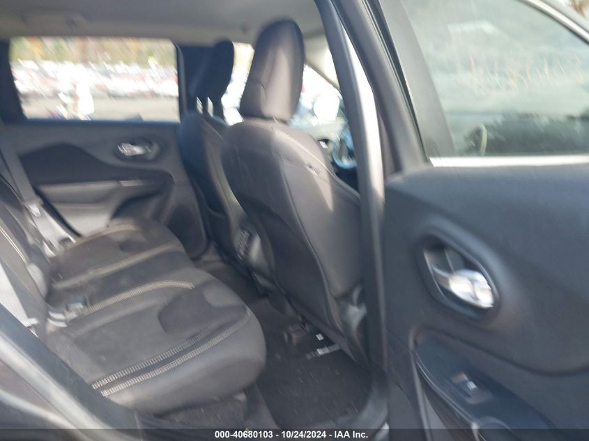 2015 Jeep Cherokee Latitude VIN: 1C4PJMCB4FW734839 Lot: 40680103