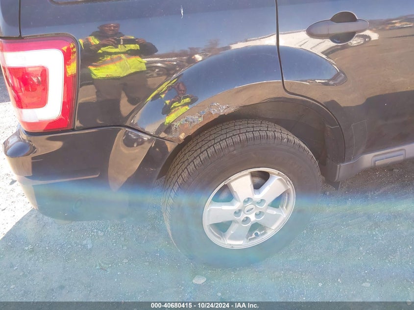 2011 Ford Escape Xlt VIN: 1FMCU0D70BKA69508 Lot: 40680415